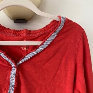 L.L. Bean top